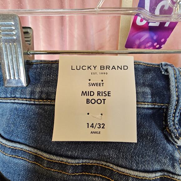 LUCKY BRAND Sweet Mid Rise Boot Button Fly Jeans - Picture 4 of 4
